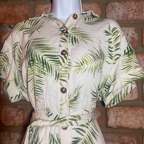 H&M Palm Leaf Button Front Dress NWOT Size 10 - Picture 2 of 9